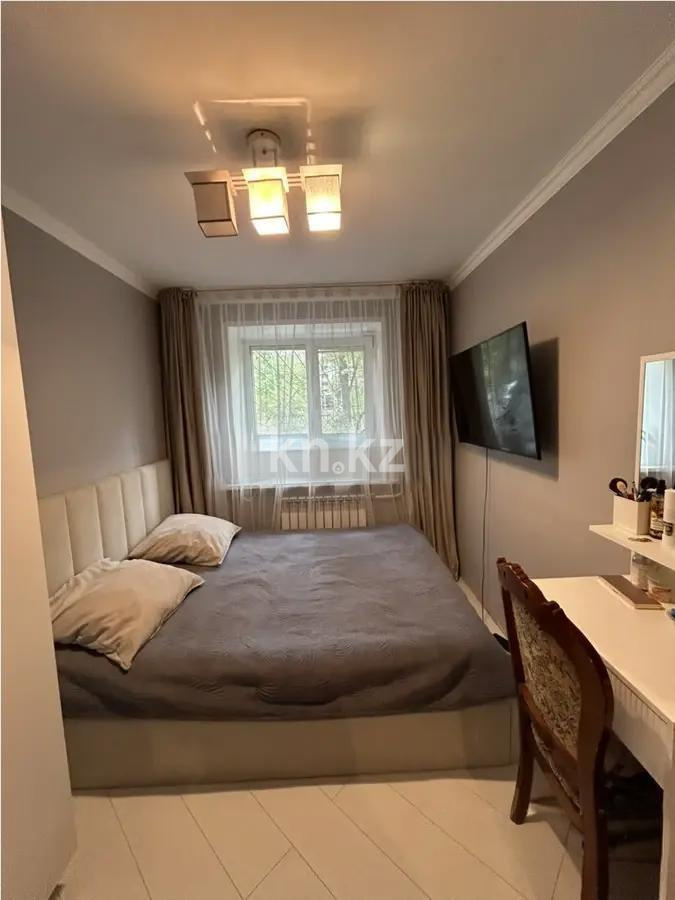 Продажа 3-комнатной квартиры, 62 м², ул. Жандосова, дом  174 в Алматы - фото 2