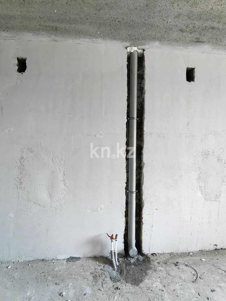 Продажа 1-комнатной квартиры, 45 м², 067 учетный квартал, дом  502 в Караганде - фото 11