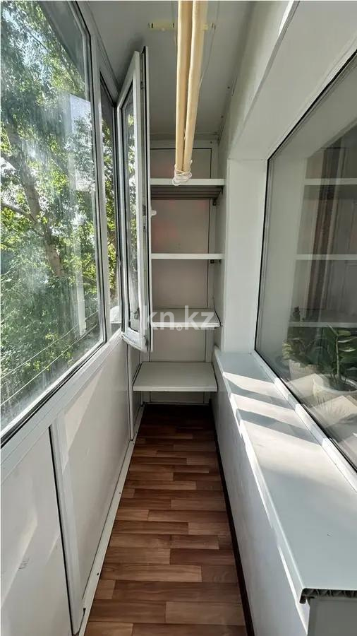 Продажа 3-комнатной квартиры, 57 м², 13 мкр., дом  20 в Караганде - фото 7