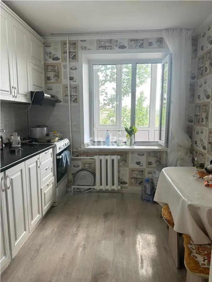 Продажа 2-комнатной квартиры, 49 м², мкр-н Восток-3, дом  20 в Караганде - фото 3