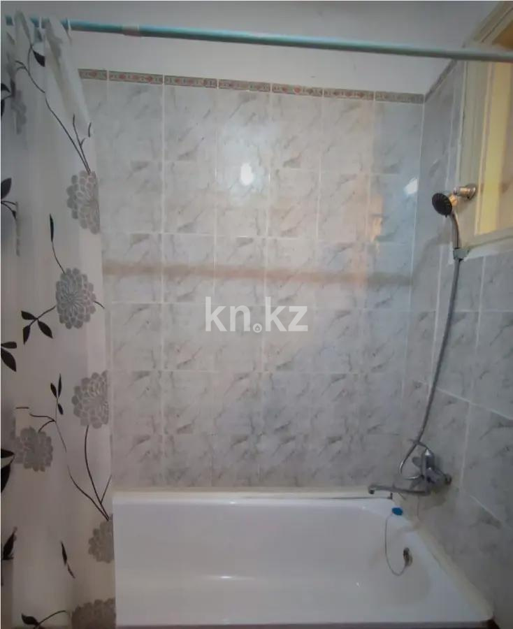 Продажа 2-комнатной квартиры, 41 м², ул. Мануильского, дом  16 в Караганде - фото 4