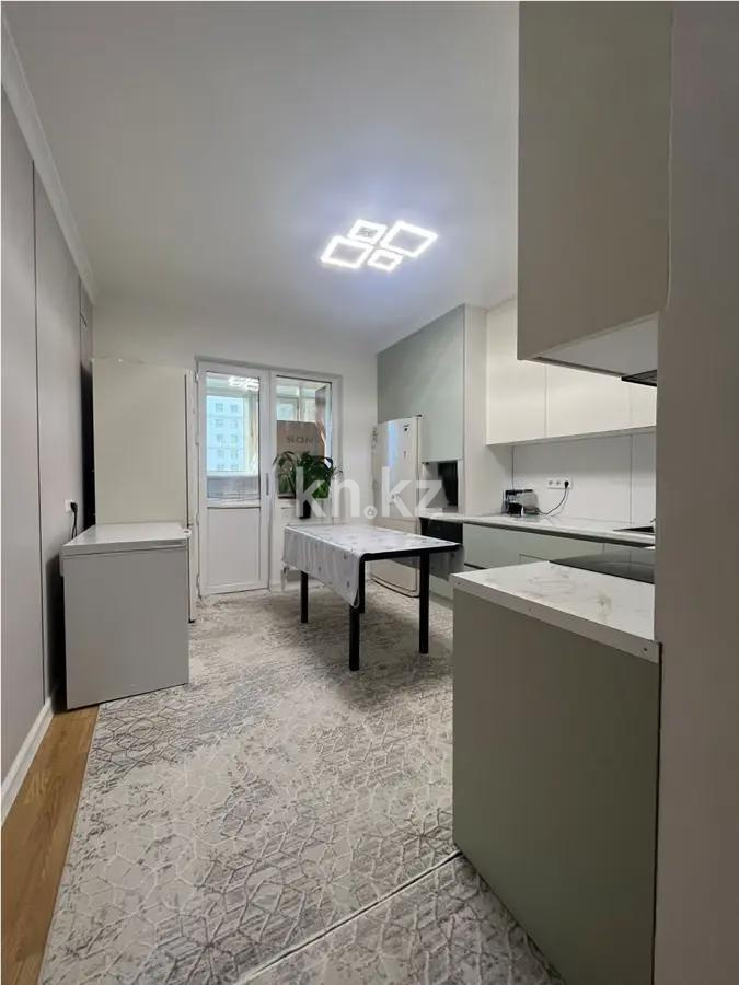 Продажа 4-комнатной квартиры, 110 м², пр. Момышулы, дом  12 в Астане - фото 5