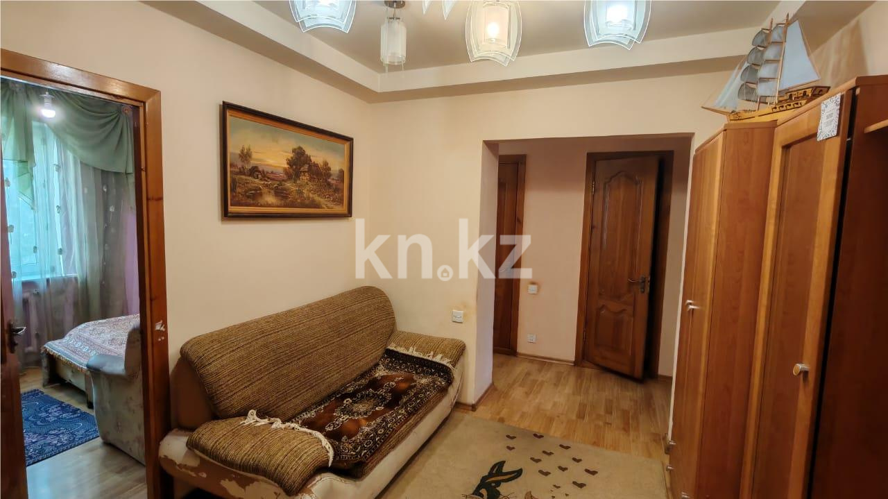 Продажа 4-комнатной квартиры, 75 м², мкр-н Степной-4 в Караганде - фото 12