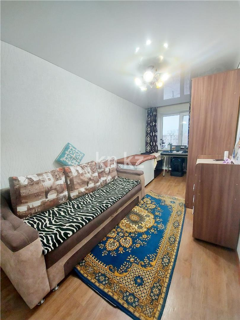 Продажа 3-комнатной квартиры, 60 м², пр. Строителей, дом  27 в Караганде - фото 3