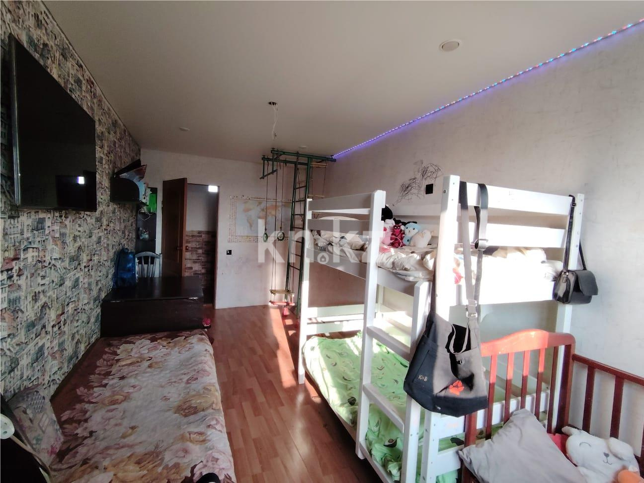 Продажа 2-комнатной квартиры, 45 м², мкр-н 21 в Караганде - фото 11