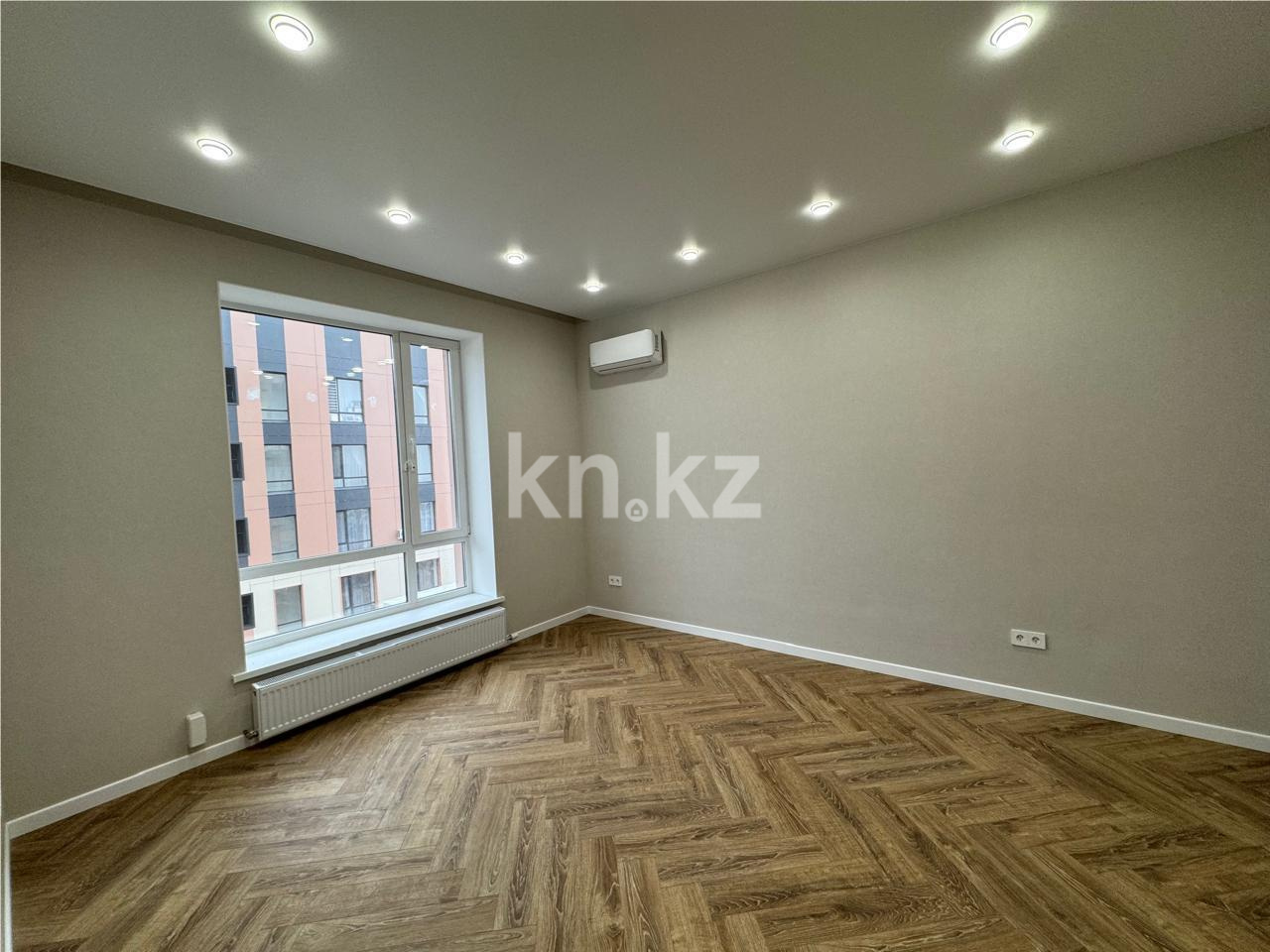 Продажа 1-комнатной квартиры, 37 м², ул. Айтматова в Астане