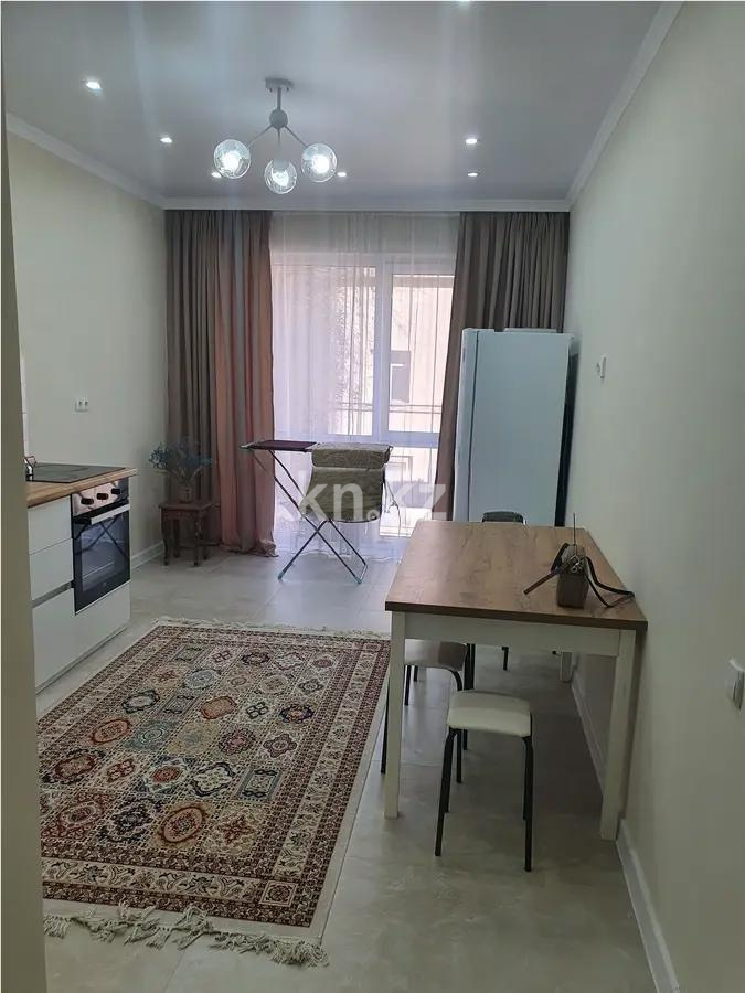 Продажа 1-комнатной квартиры, 42 м², ул. Муратбаева, дом  14 в Алматы - фото 2