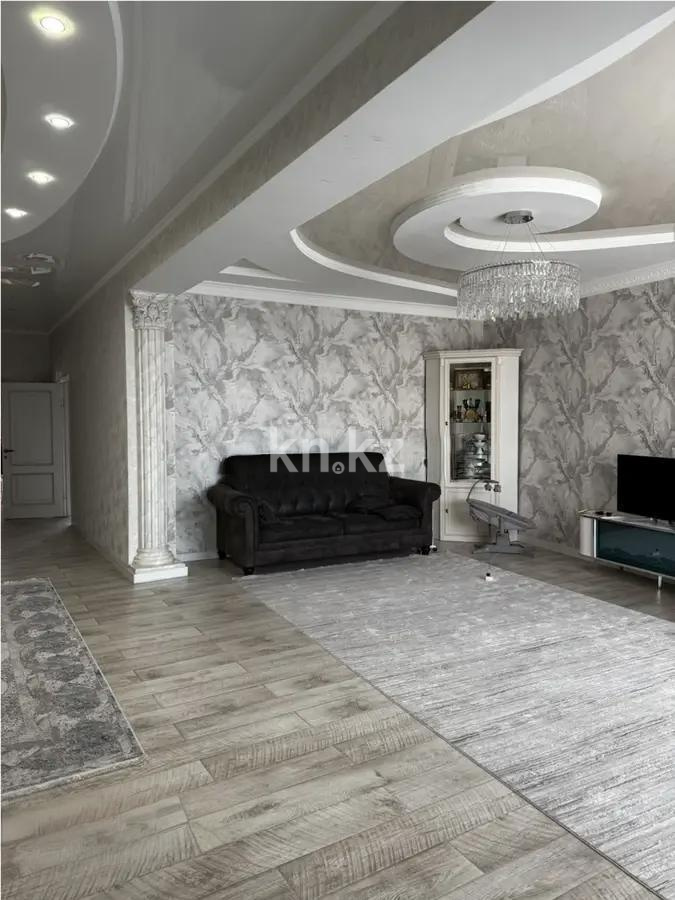 Продажа 4-комнатной квартиры, 147 м², ул. Навои, дом  72 в Алматы