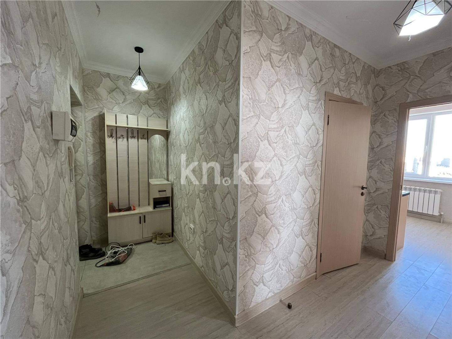 Продажа 1-комнатной квартиры, 45 м², ул. Айтматова в Астане - фото 11