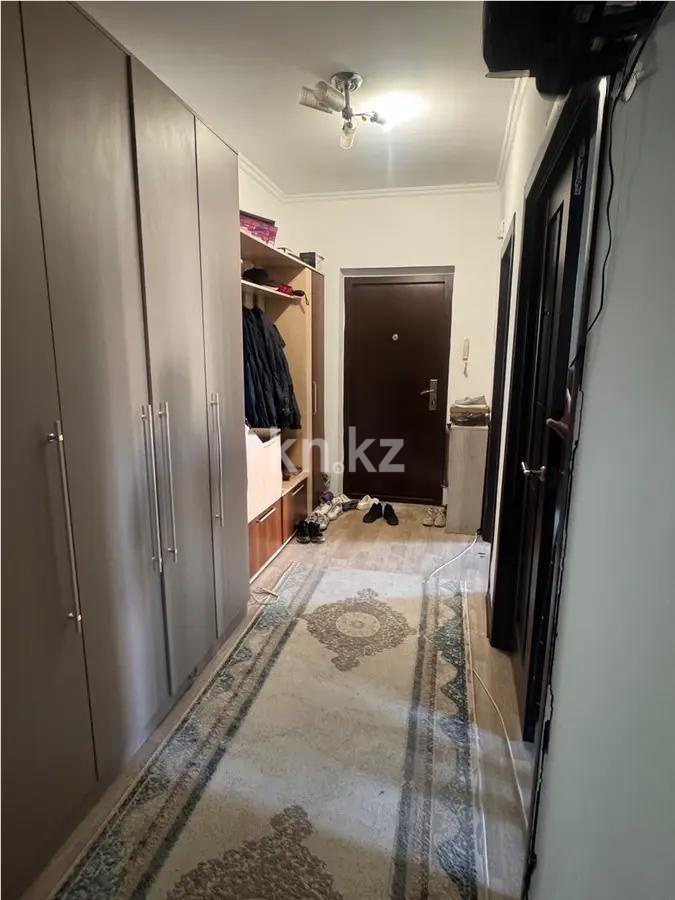Продажа 2-комнатной квартиры, 64 м², мкр-н Кокжиек, дом  60 в Алматы - фото 4