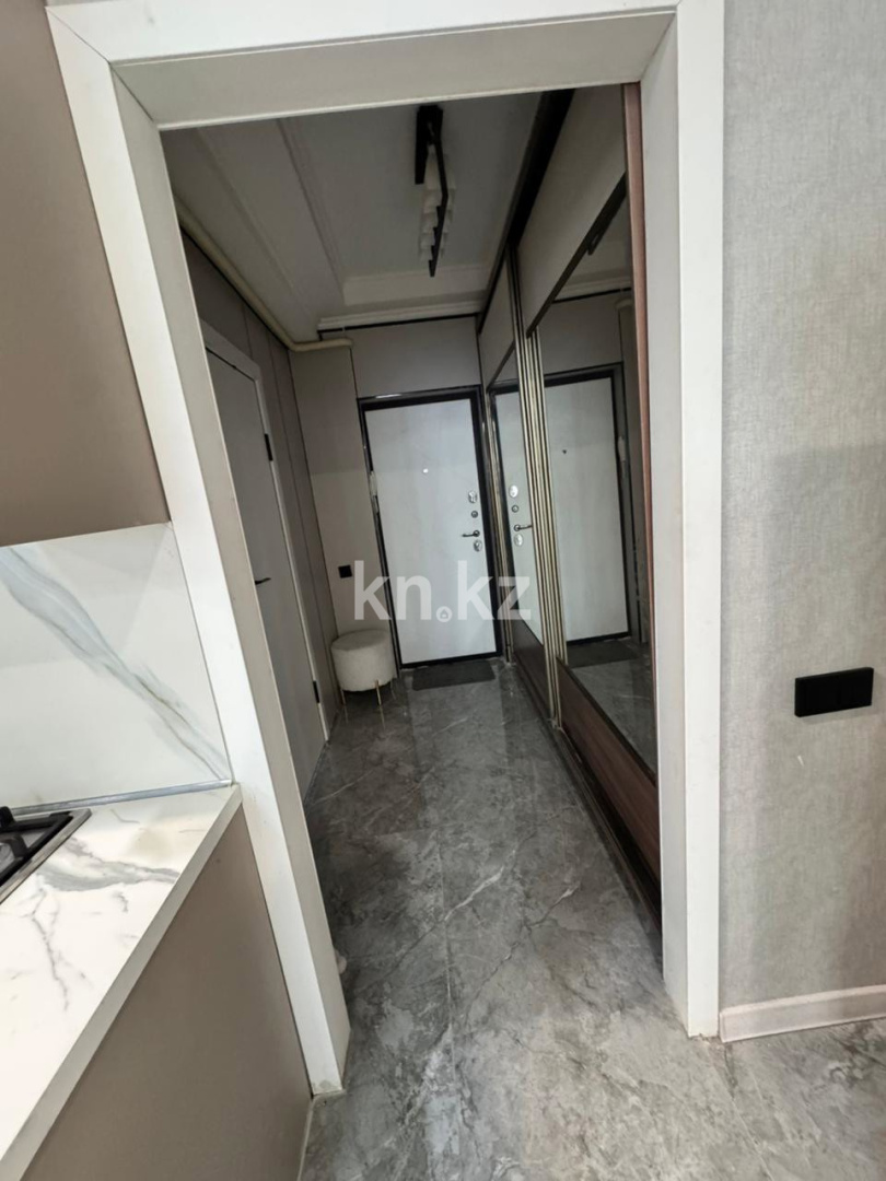 Продажа 2-комнатной квартиры, 73 м², пр. Абая, дом  202 в Алматы - фото 8