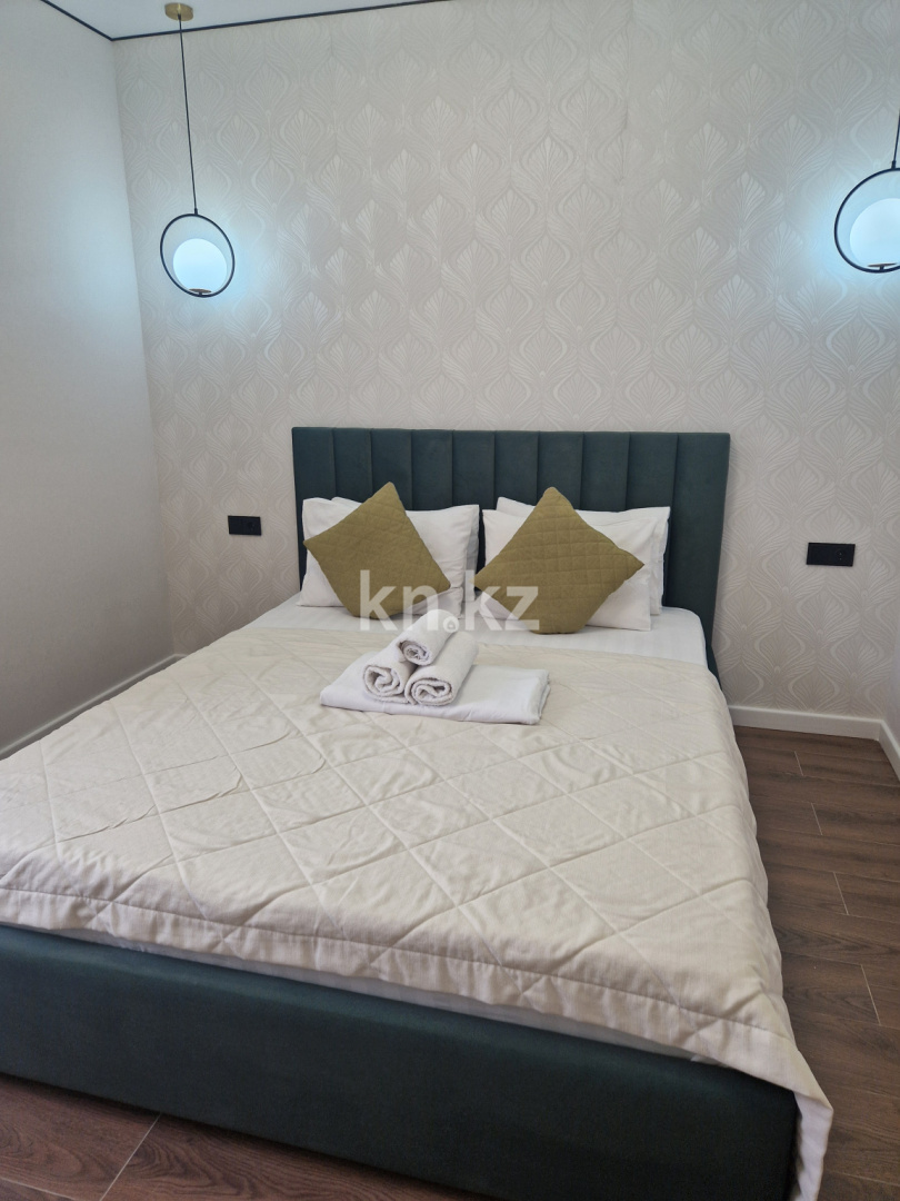 Аренда 2-комнатной квартиры посуточно, 48 м², ул. Туркестан, дом  4б в Астане - фото 2