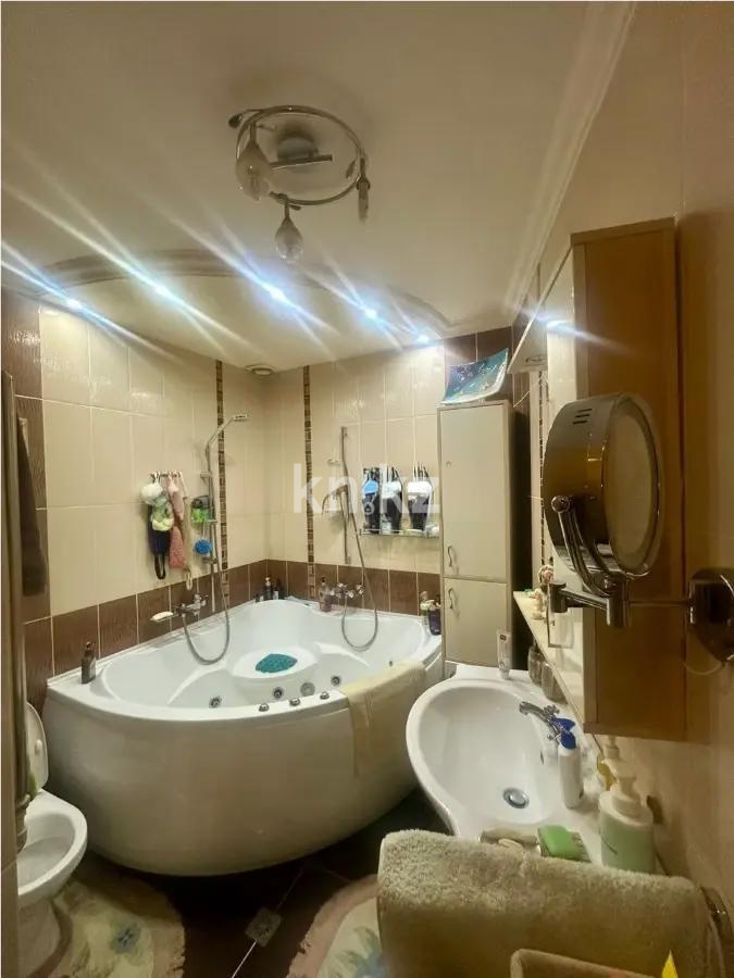 Продажа 3-комнатной квартиры, 86.4 м² в Астане - фото 6