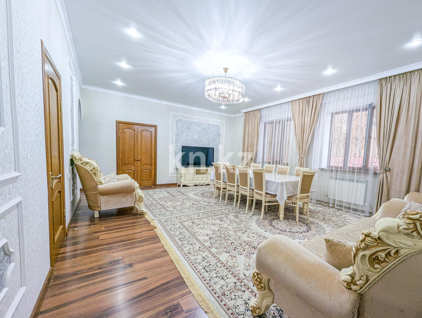 Продажа 5-комнатного дома, 183.3 м² в Алматы - фото 4