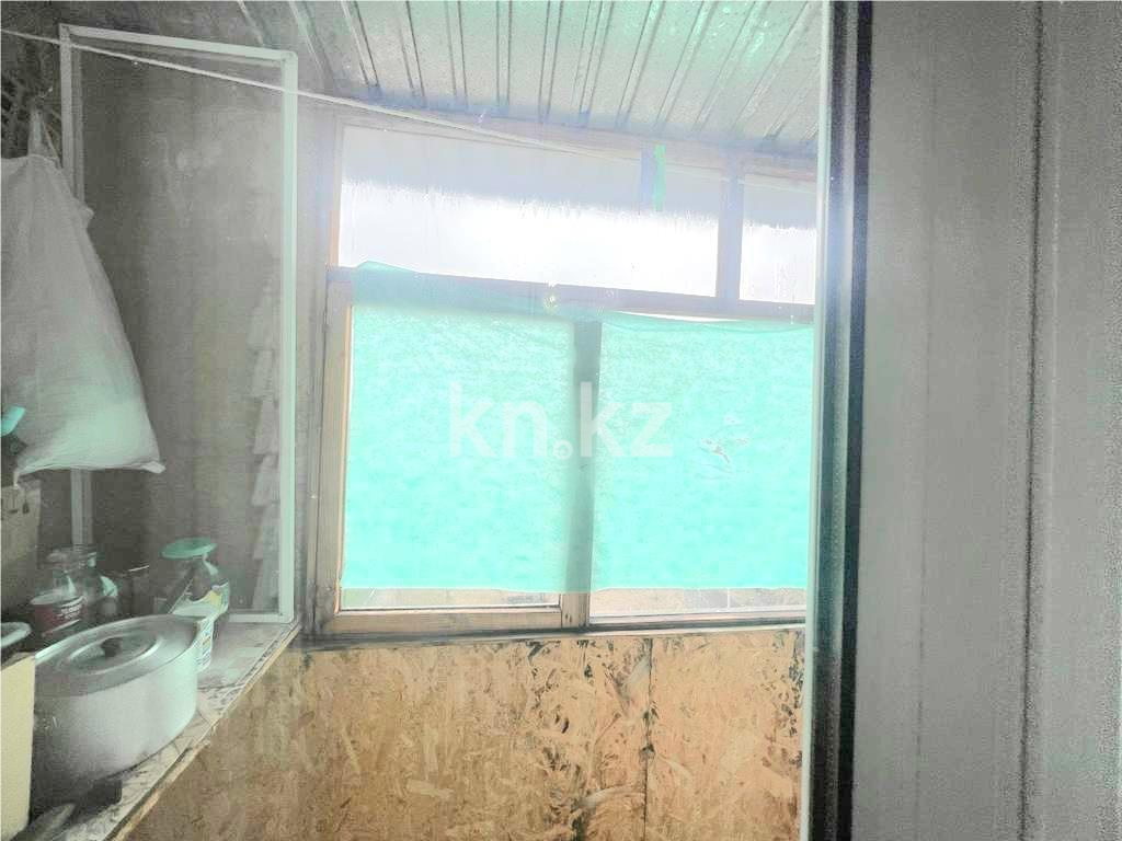 Продажа 3-комнатной квартиры, 61 м², мкр-н 17 в Караганде - фото 13