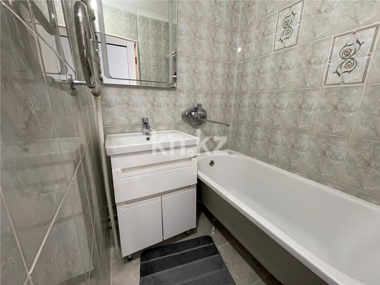 Продажа 3-комнатной квартиры, 68 м², ул. Сатыбалдина, дом  10 в Караганде - фото 11