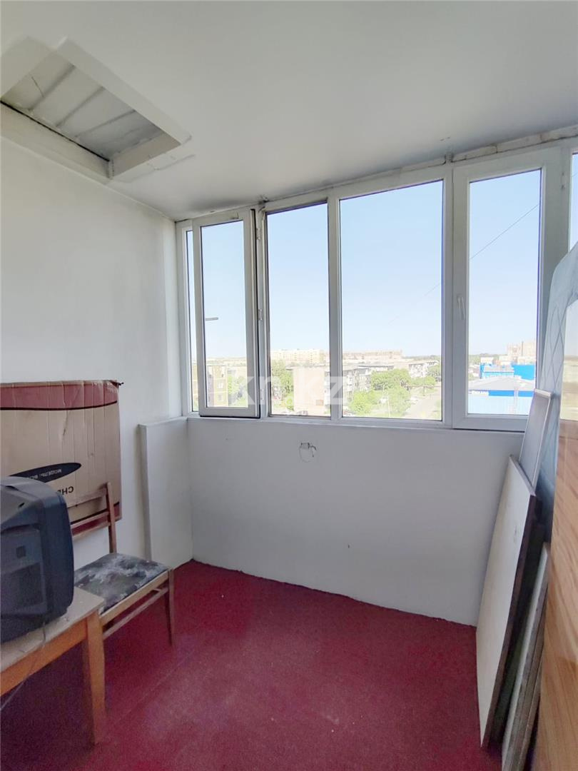 Продажа 3-комнатной квартиры, 65 м², мкр-н Восток-2 в Караганде - фото 13