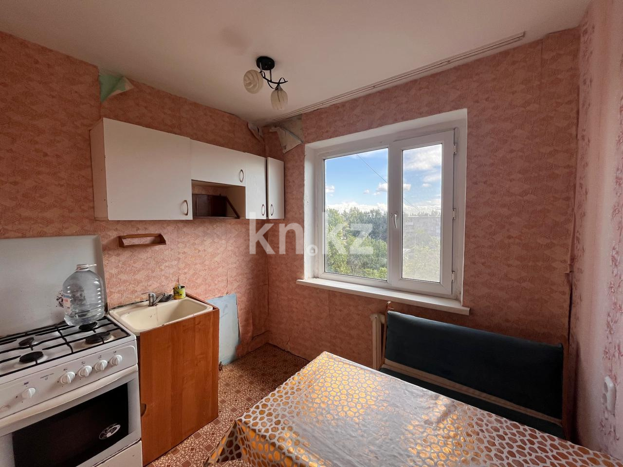 Продажа 2-комнатной квартиры, 48 м², 15-й мкр., дом  15 в Караганде - фото 7