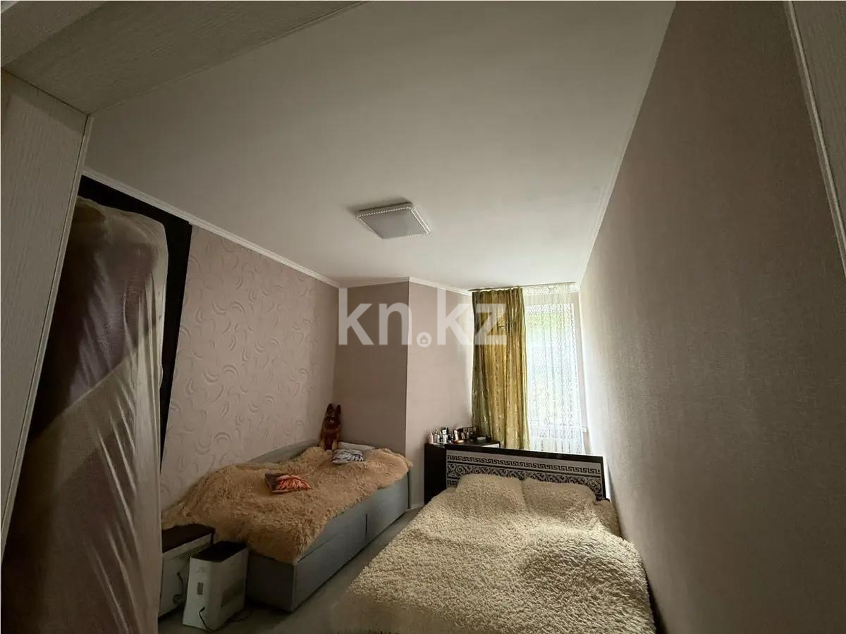 Продажа 3-комнатной квартиры, 80 м², мкр-н Алтын Арка, дом  17 в Караганде - фото 2