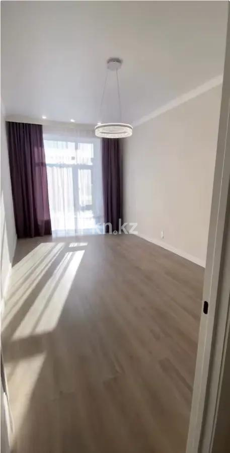 Продажа 3-комнатной квартиры, 65 м², ул. Е-15, дом  16 в Астане