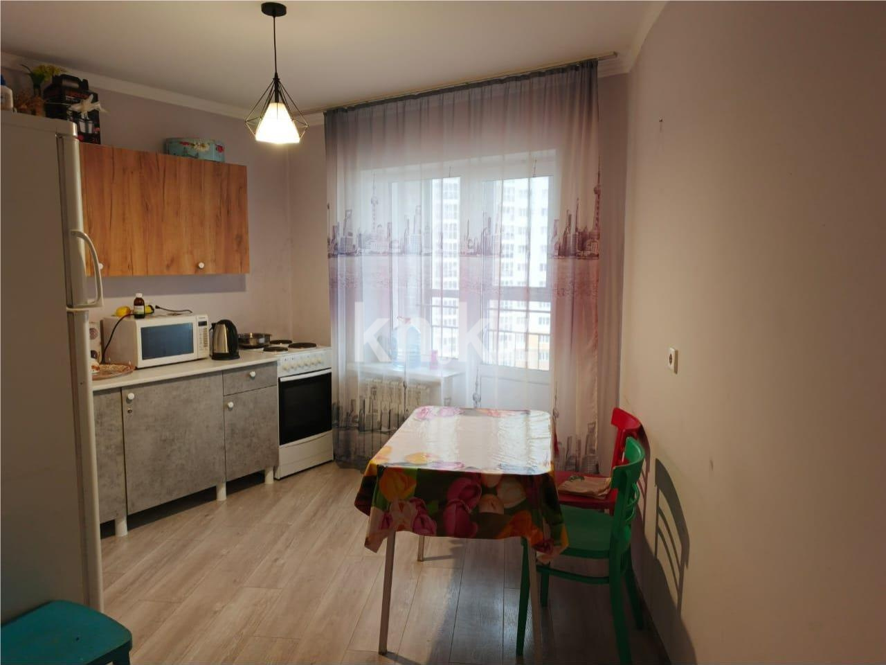Продажа 2-комнатной квартиры, 66 м², ул. Ашимова в Караганде - фото 4