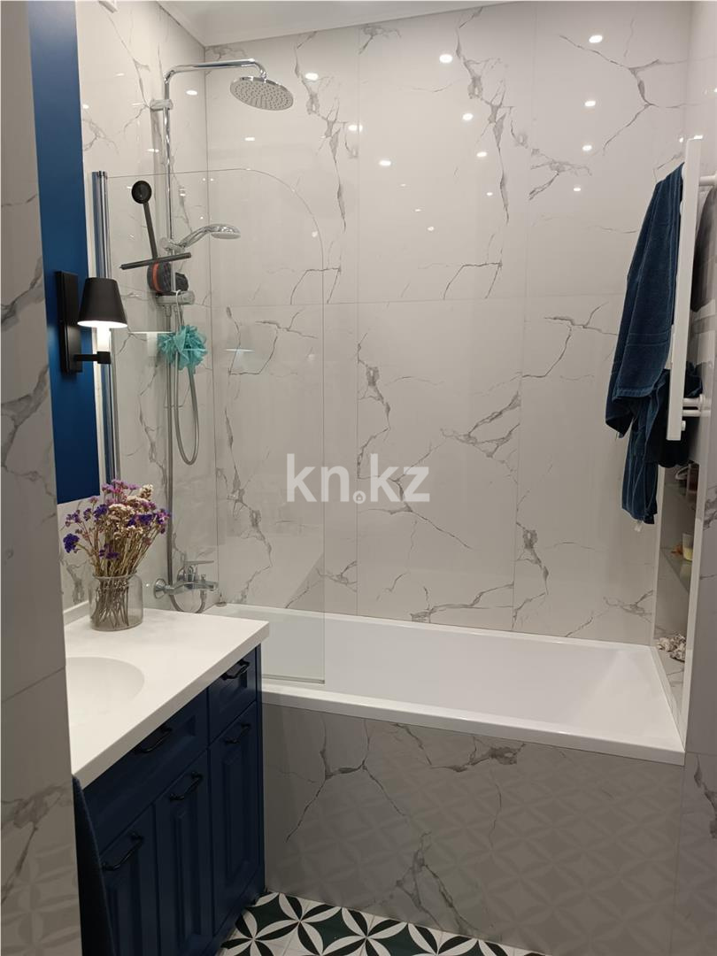Продажа 3-комнатной квартиры, 93 м² в Караганде - фото 17
