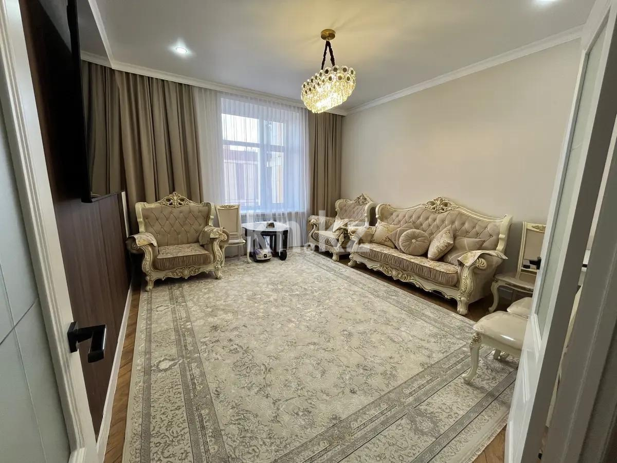 Продажа 3-комнатной квартиры, 85 м², ул. Букетова, дом  3/2 в Караганде