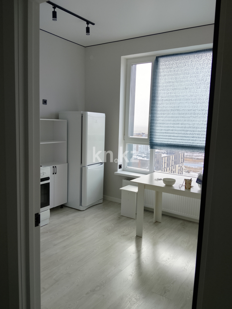 Аренда 1-комнатной квартиры, 38 м², Нажмедин, дом  54 в Астане - фото 2