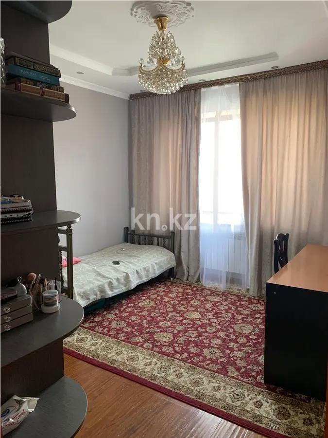 Продажа 4-комнатной квартиры, 100 м², ул. Розыбакиева, дом  23 в Алматы