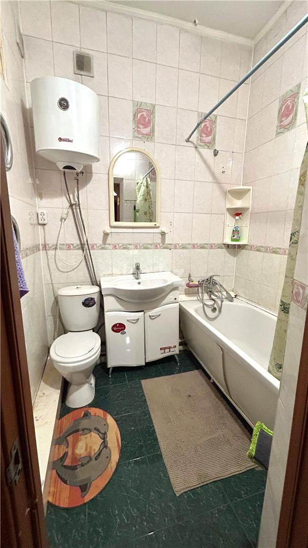 Продажа 2-комнатной квартиры, 54 м², пр. Бухар-жырау в Караганде - фото 8