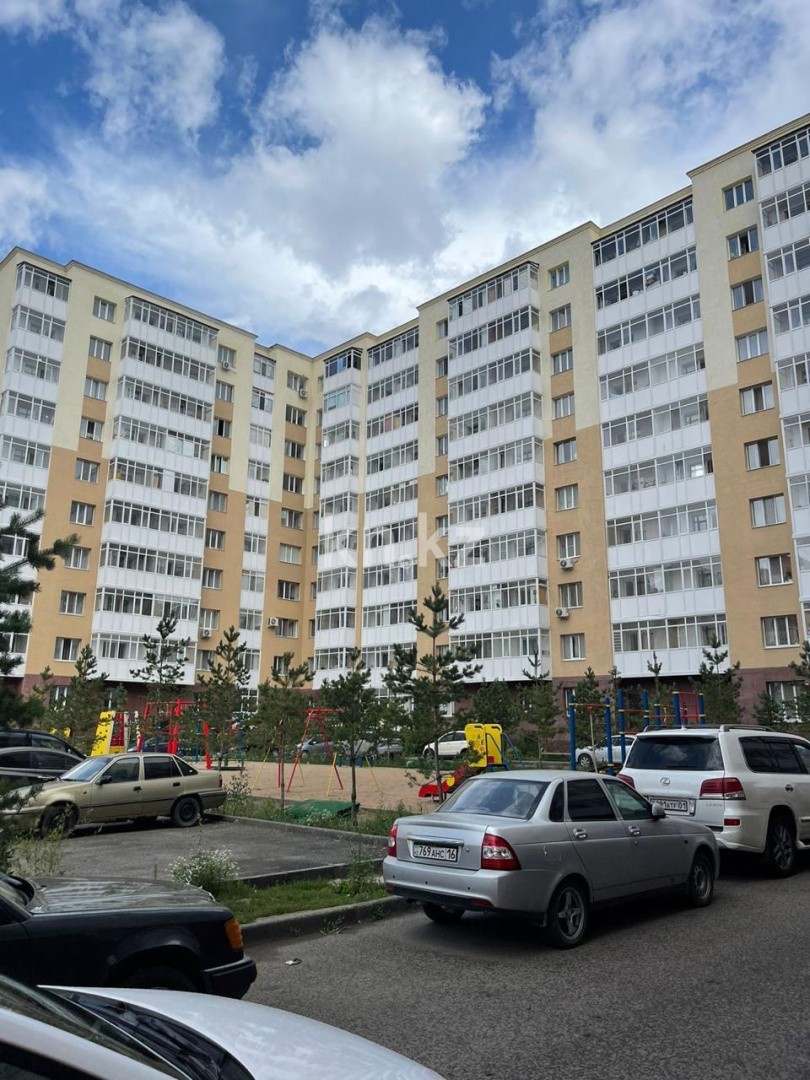 Продажа 1-комнатной квартиры, 53 м², Айнаколь, дом  62 - пр. Кошкарбаева в Астане - фото 2