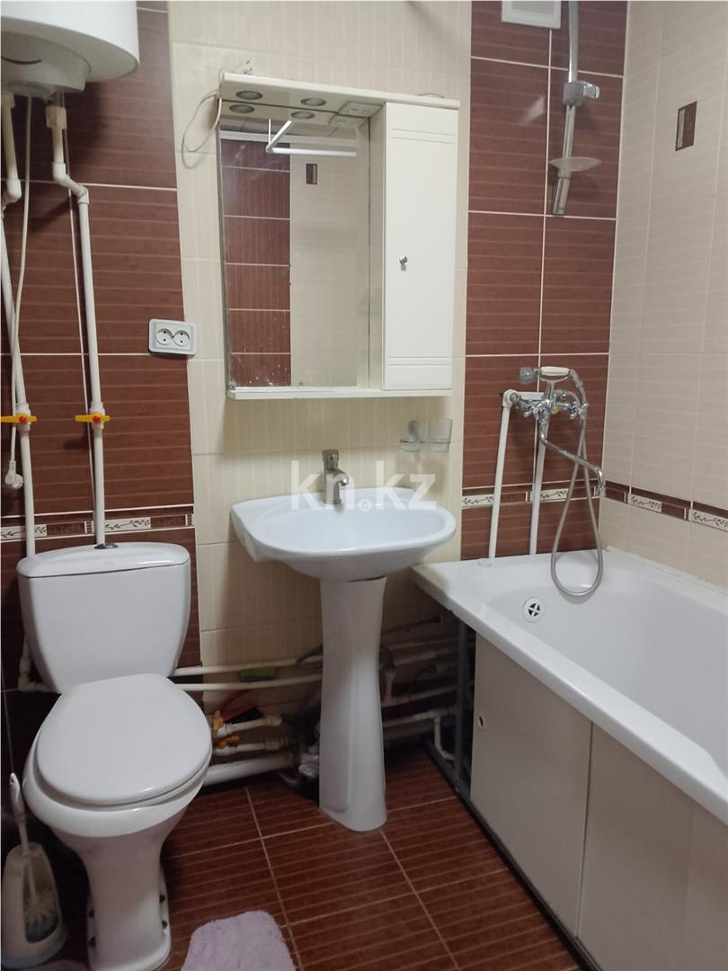 Продажа 2-комнатной квартиры, 44 м² в Караганде - фото 11