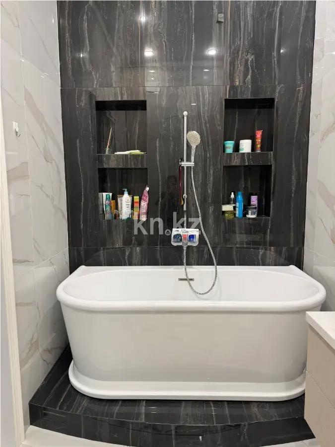 Продажа 3-комнатной квартиры, 94 м², ул. Сарайшык, дом  4 в Астане - фото 6