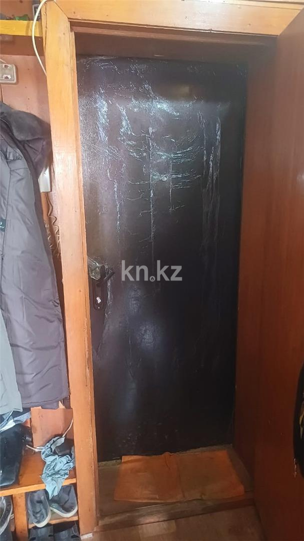 Продажа 3-комнатной квартиры, 61 м², мкр-н 14 в Караганде - фото 7