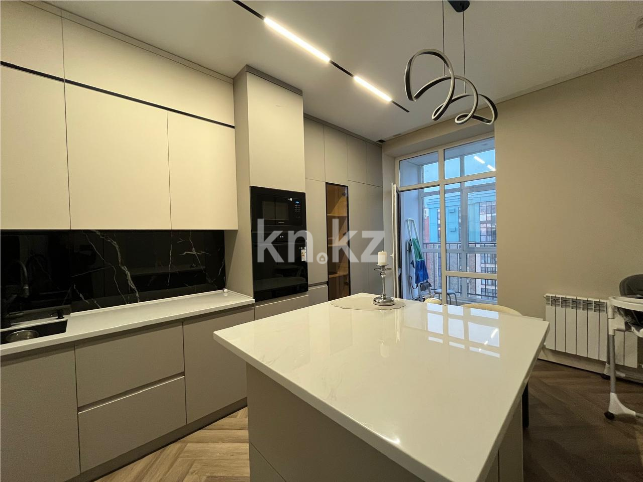 Продажа 3-комнатной квартиры, 100 м², ул. Ашимова, дом  15 в Караганде - фото 11