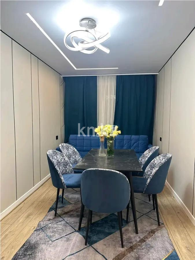 Продажа 3-комнатной квартиры, 59 м², ул. Кабанбай батыра, дом  205 в Алматы