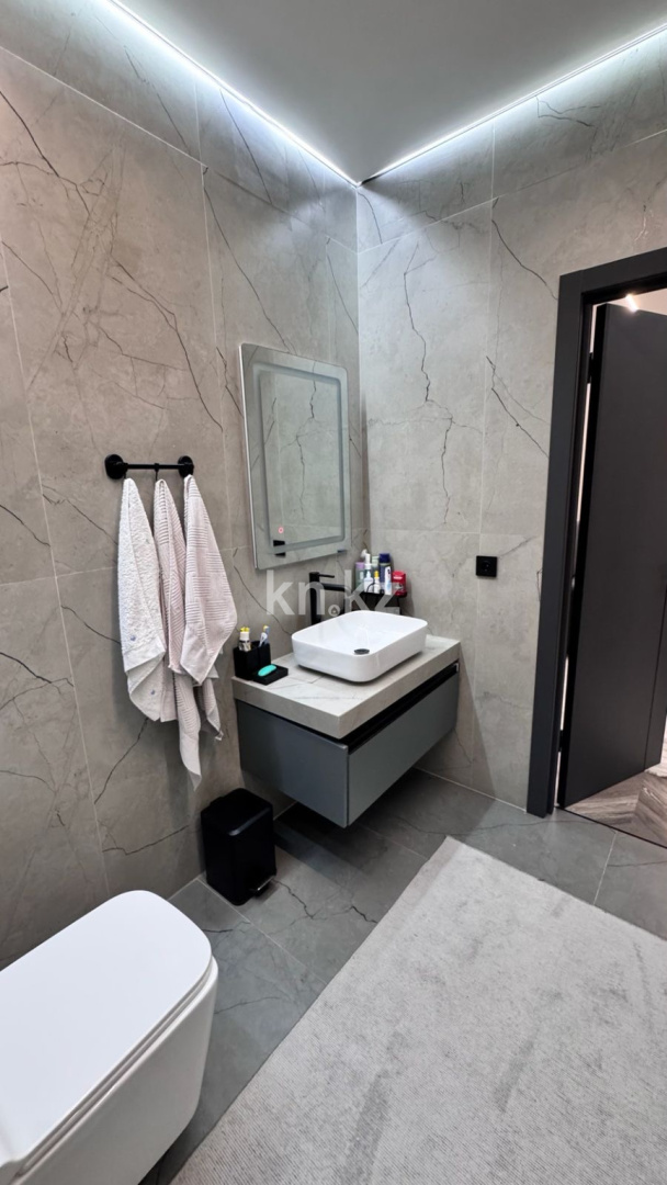 Продажа 2-комнатной квартиры, 80 м² в Алматы - фото 8