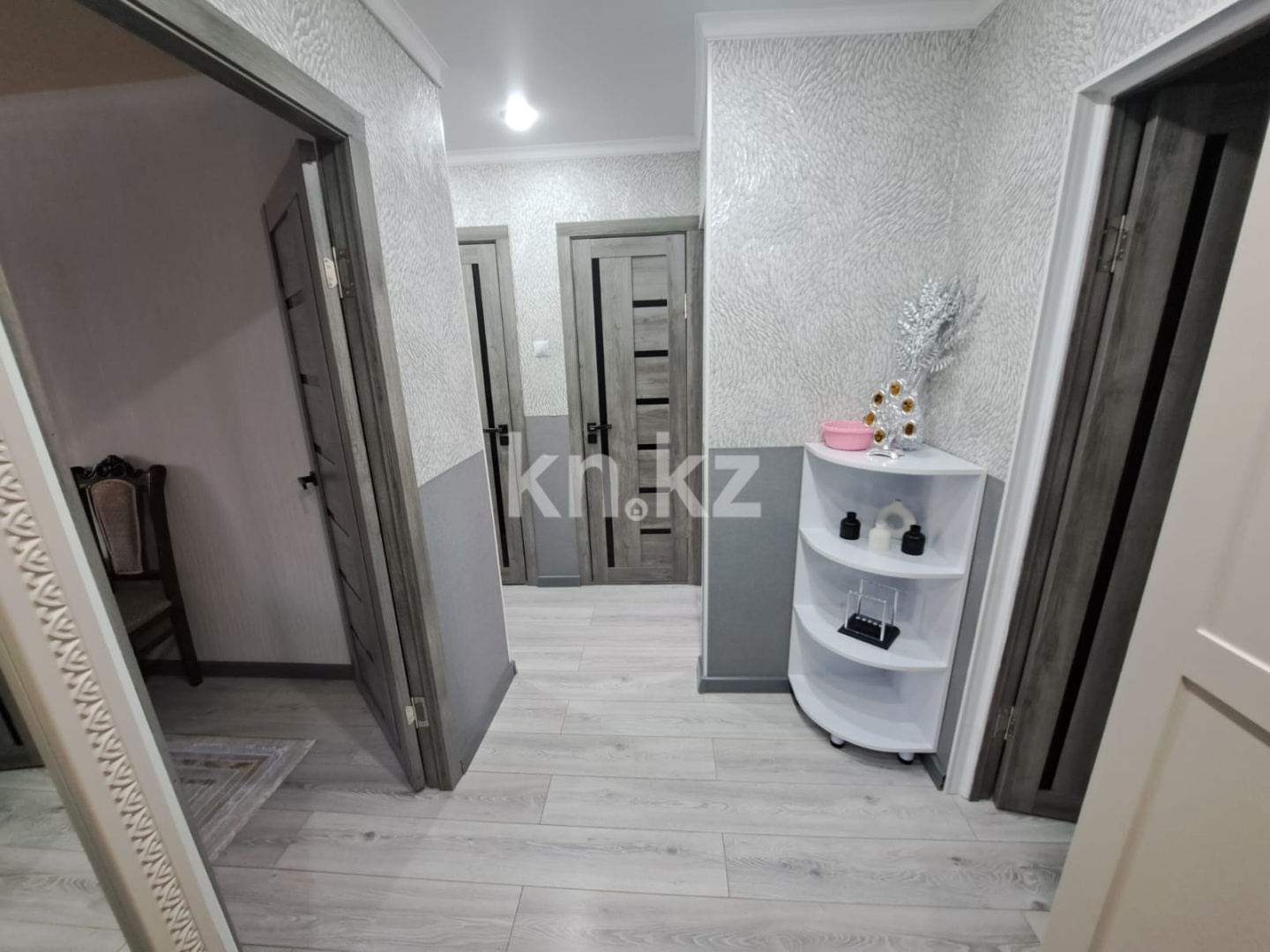 Продажа 3-комнатной квартиры, 64 м², Сатпаева, дом  14 в Таразе - фото 3