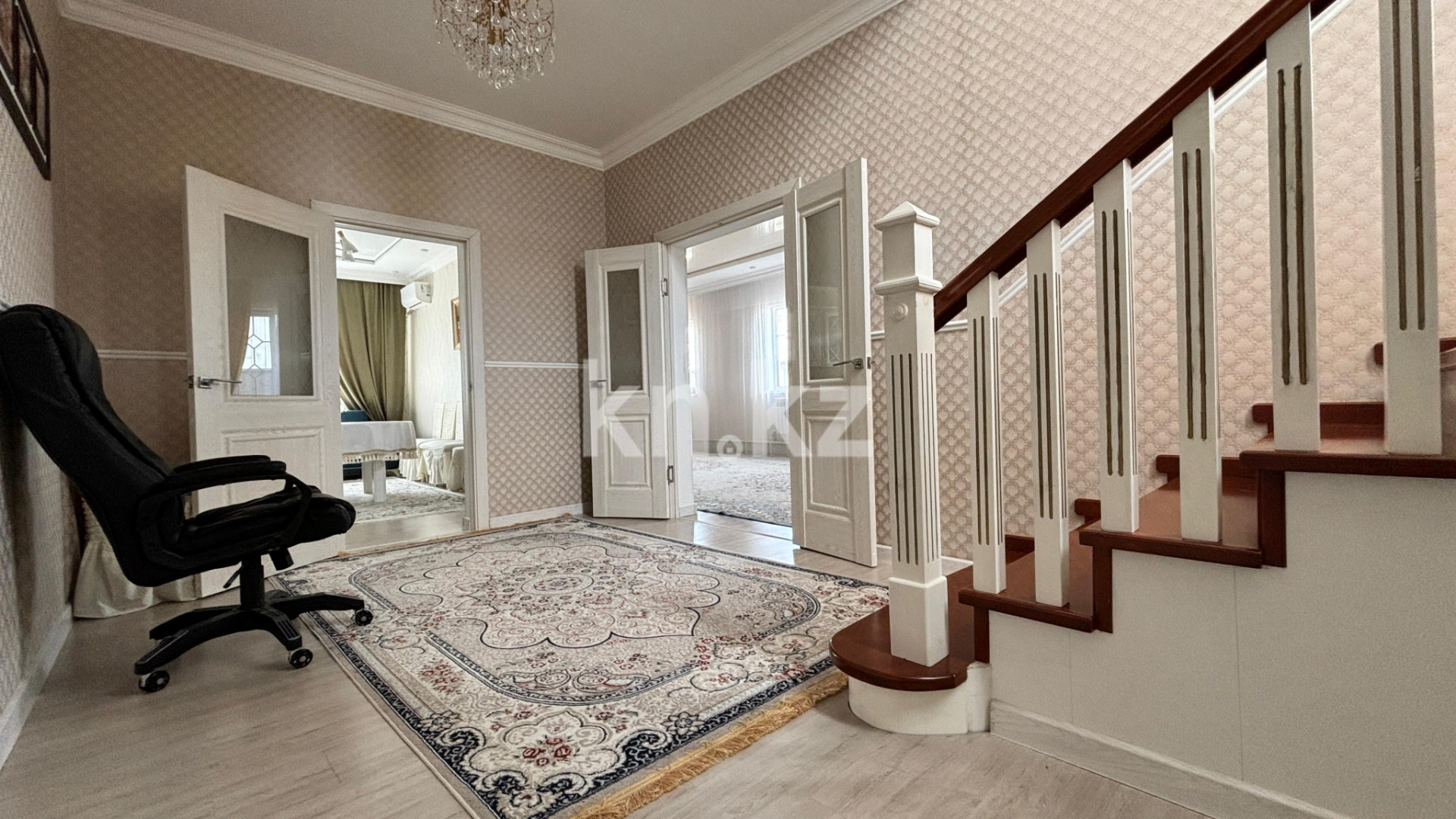 Продажа 6-комнатного дома, 200 м², Шонбасова, дом  16 в Атырау - фото 6