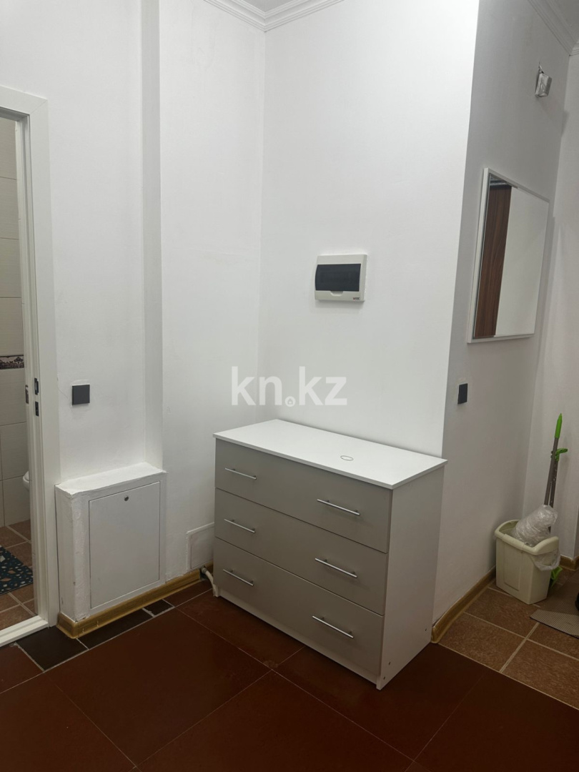 Аренда 2-комнатной квартиры, 65 м², ул. Валиханова, дом  3/1 - ул. Иманова в Астане - фото 9