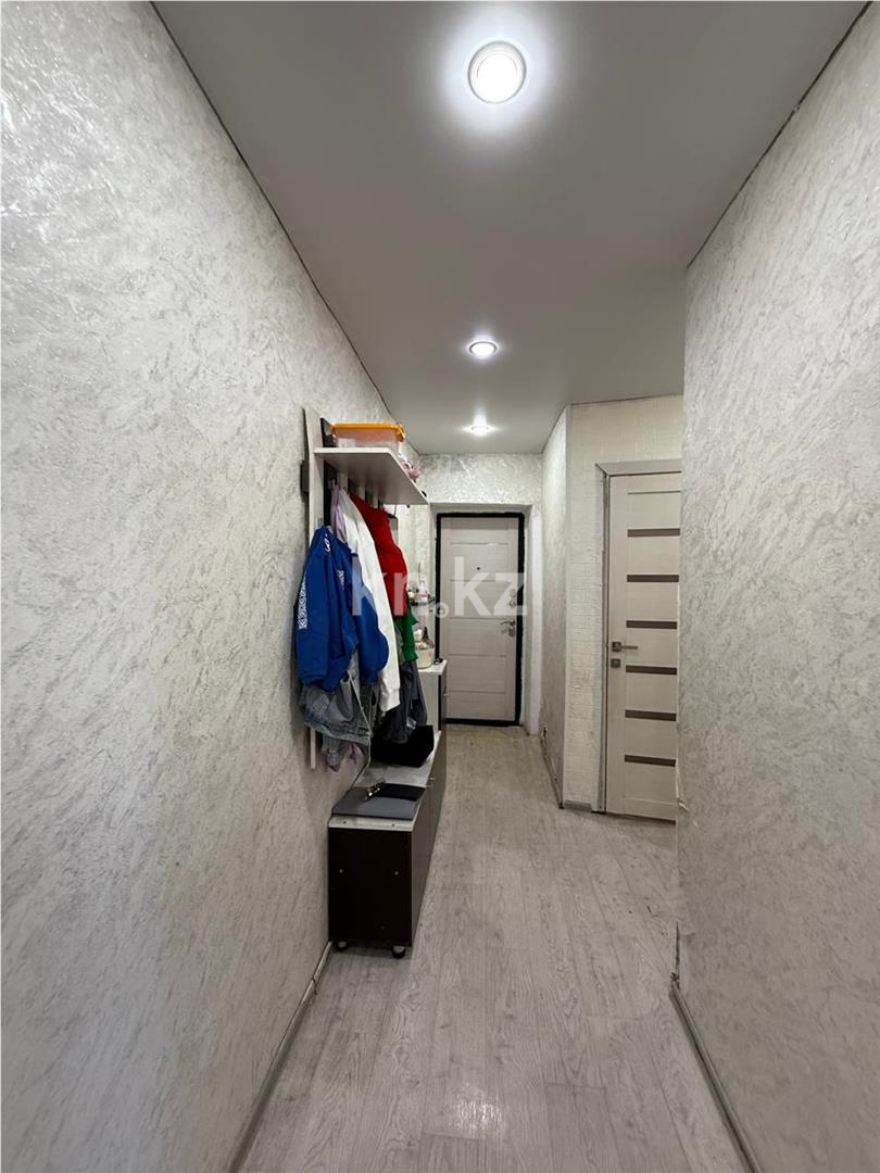 Продажа 3-комнатной квартиры, 53 м², мкр-н 15, дом  6 в Караганде - фото 10