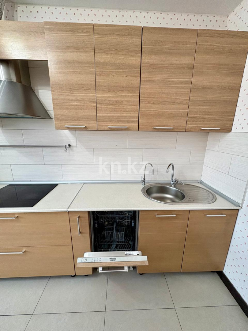 Аренда 2-комнатной квартиры, 80 м² в Алматы - фото 8