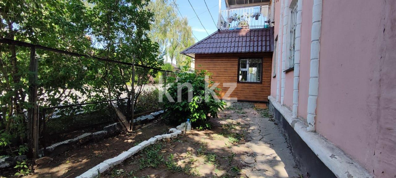 Продажа 2-комнатной квартиры, 60 м², ул. Жамбыла, дом  107 в Караганде - фото 7