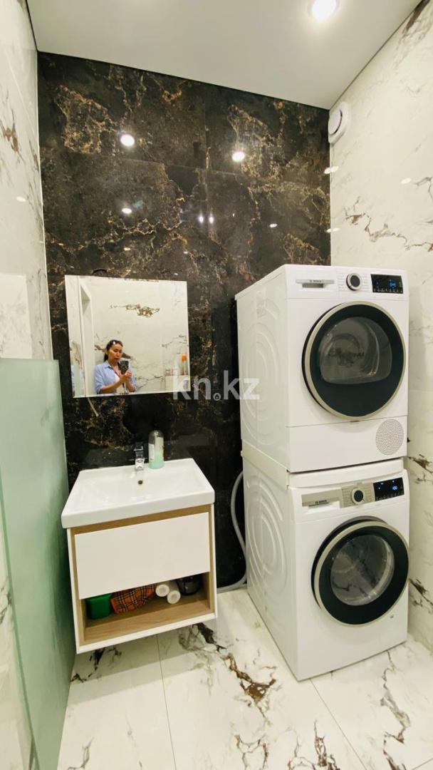 Продажа 3-комнатной квартиры, 80 м², ул. Ашимова, дом  21 в Караганде - фото 11