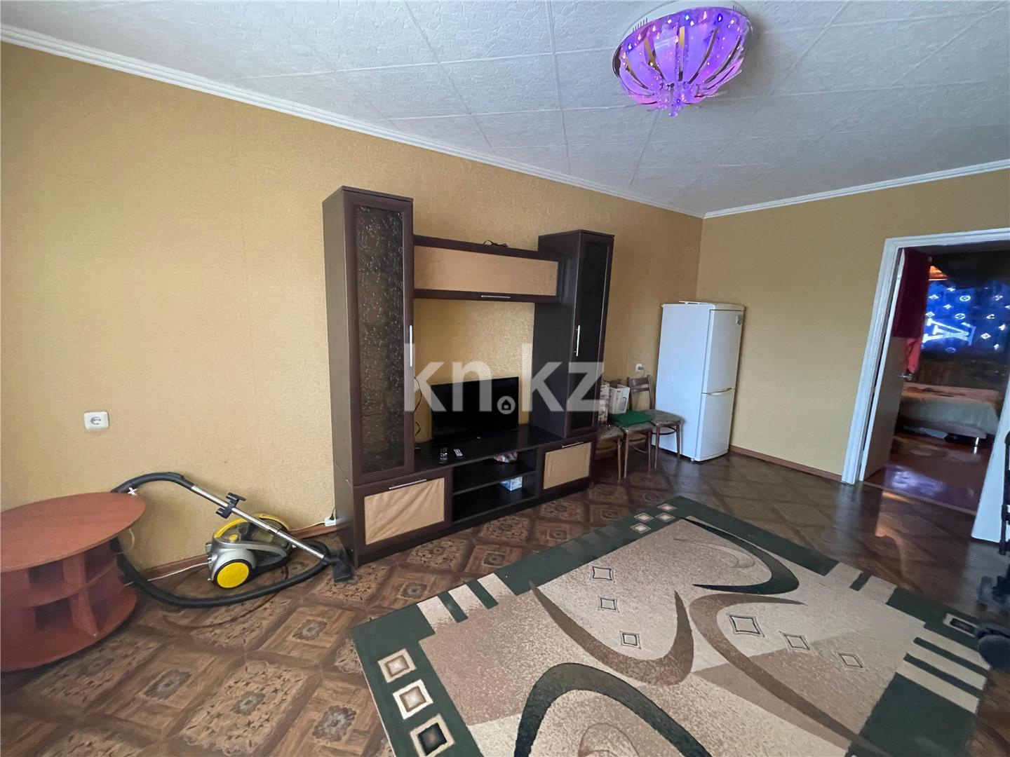 Продажа 2-комнатной квартиры, 45 м², мкр-н 15, дом  26 в Караганде