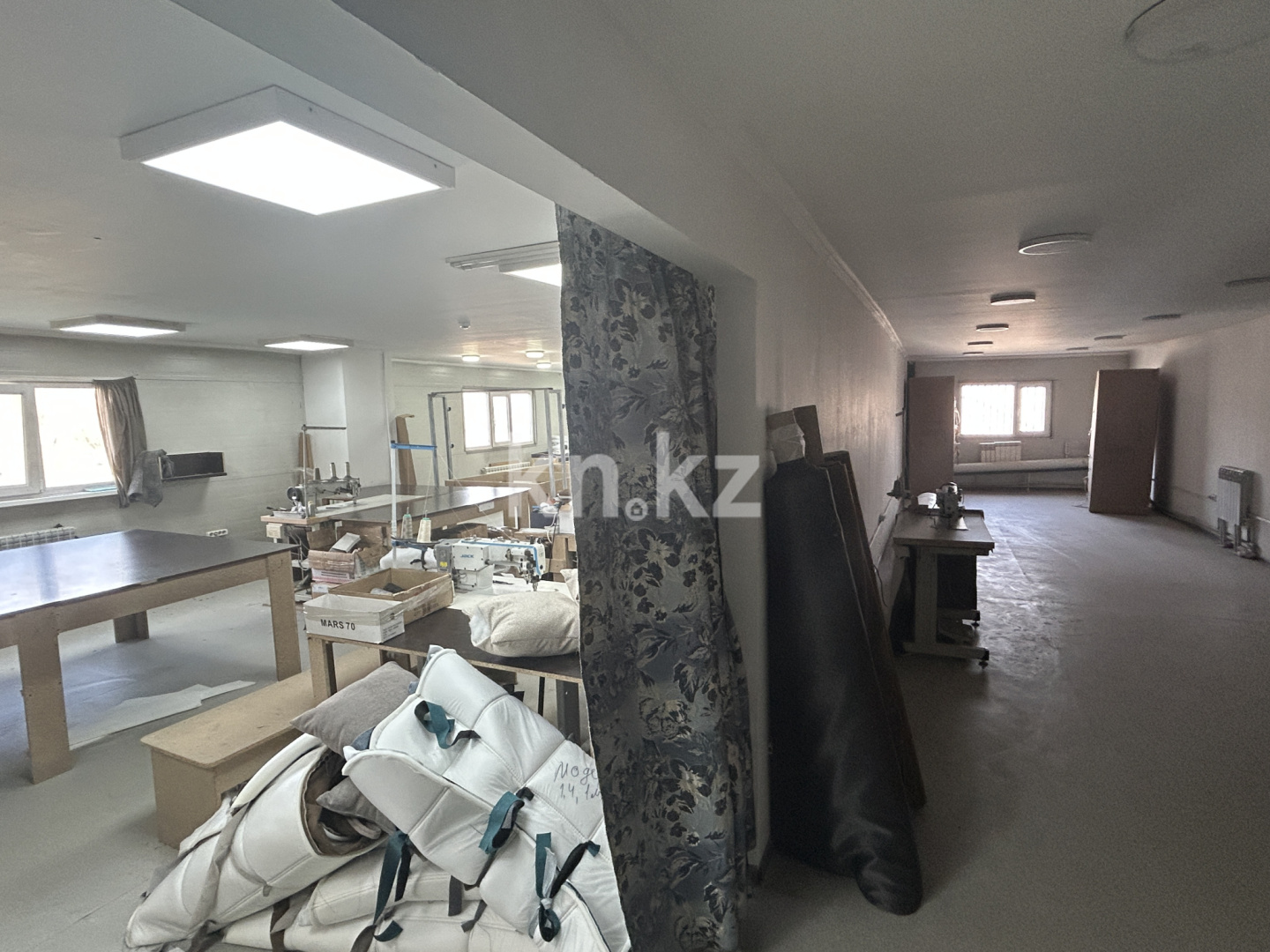 Аренда , 300 м², мкр-н Кайрат, дом  282 в Алматы - фото 7