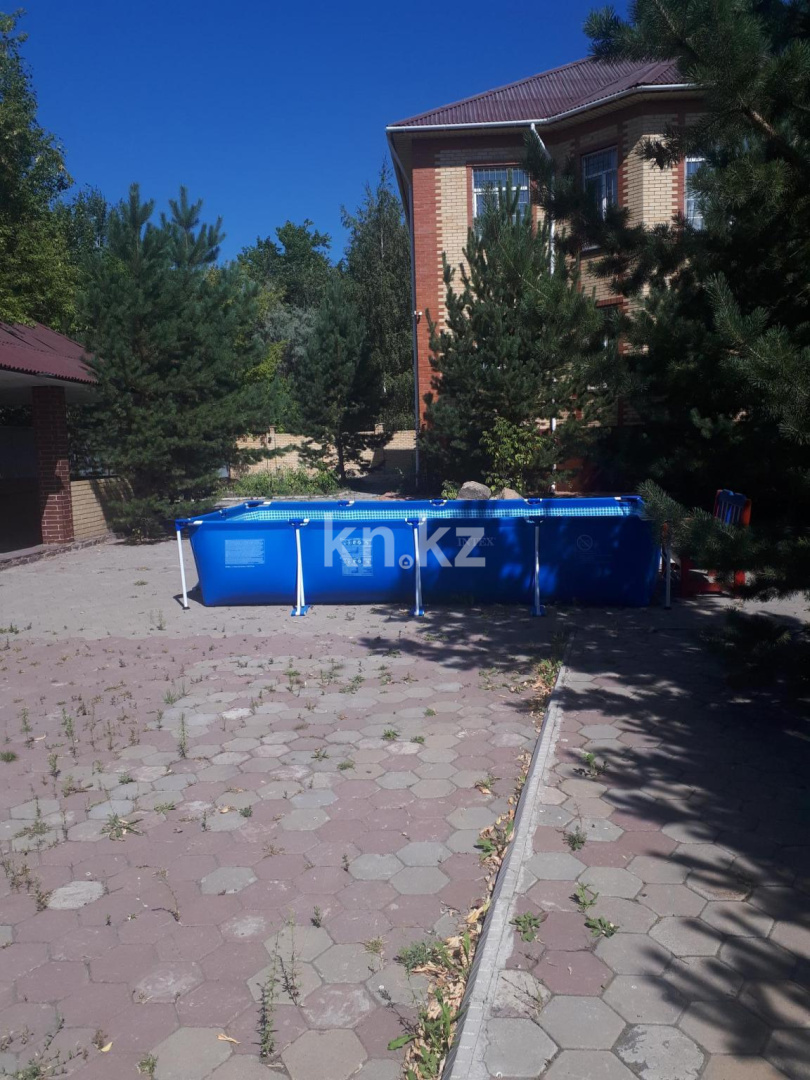 Продажа 6-комнатного дома, 371 м², ул. Ермекова, дом  91/2 в Караганде - фото 4