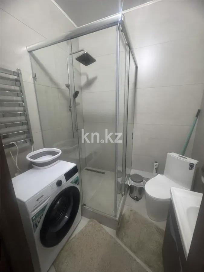 Продажа 1-комнатной квартиры, 41 м², ул. Си Синхая, дом  17 в Алматы - фото 3