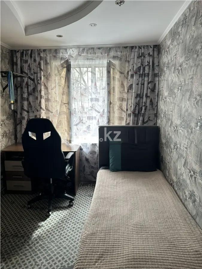 Продажа 4-комнатной квартиры, 74 м², мкр-н Казахфильм, дом  12 в Алматы - фото 4