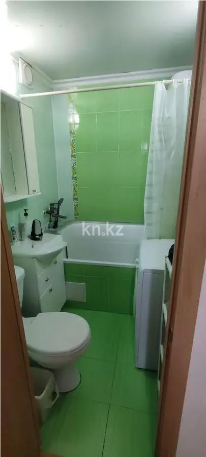 Продажа 3-комнатной квартиры, 53 м², ул. Алиханова, дом  8 в Караганде - фото 5